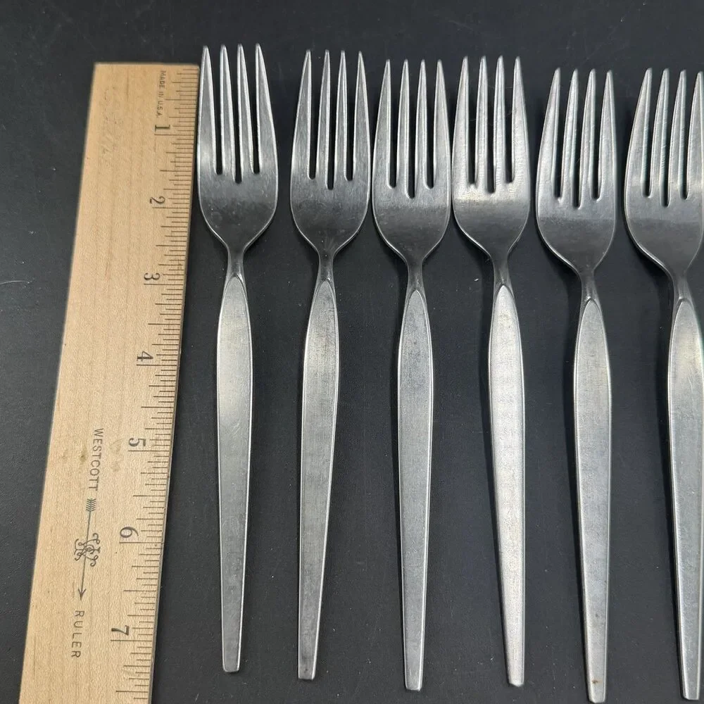 (6) Oneida Community Stainless Frostfire Dinner Fork Lot Satin Handle ~ 7.25”